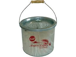 FRABILL GALVANIZED FLOATING BAIT BUCKET 8QT